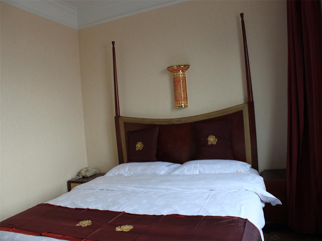 Baotou West Lake Hotel Habitación foto