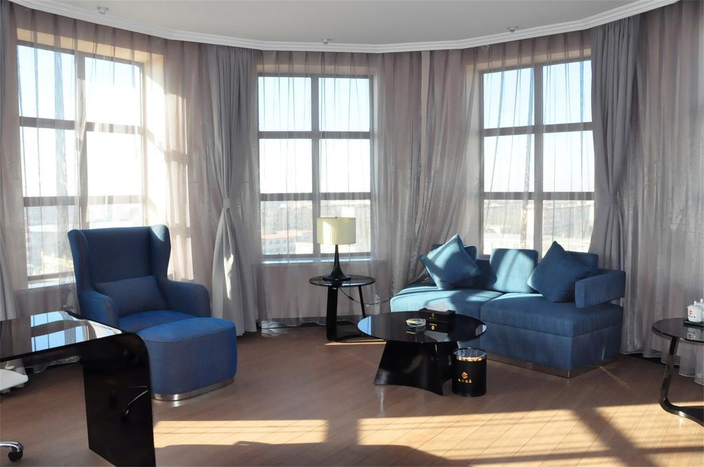Baotou West Lake Hotel Exterior foto